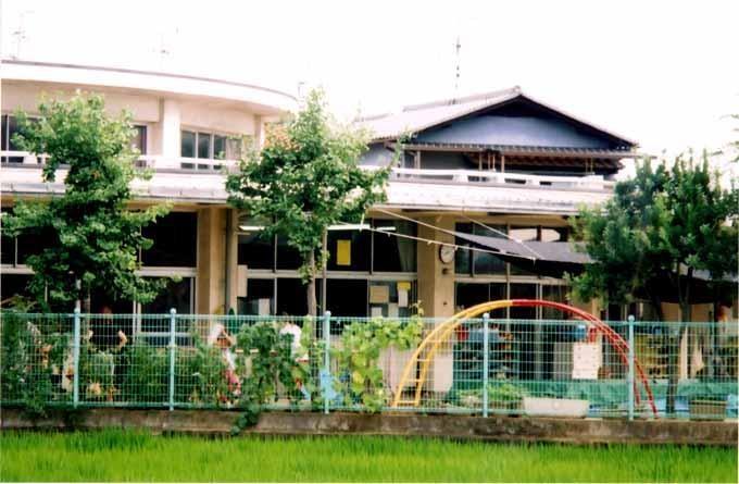幼稚園・保育園 軽里保育園