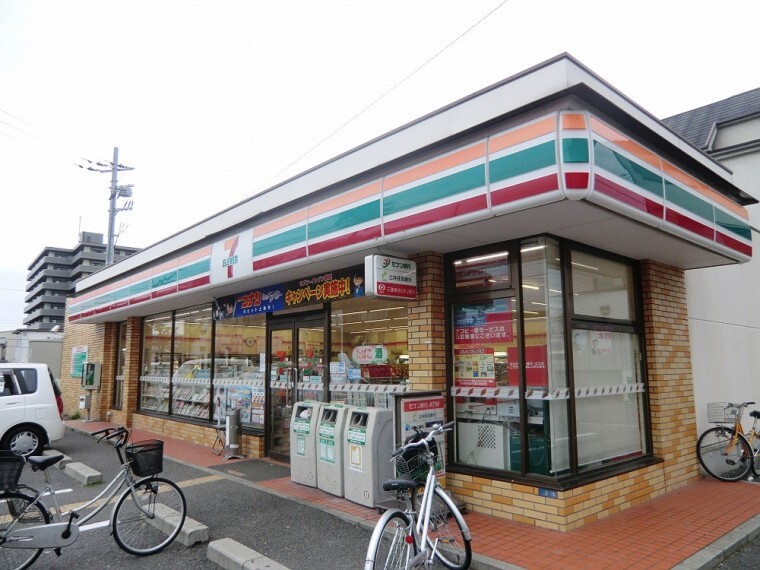 コンビニ 【コンビニエンスストア】セブンイレブン 尼崎額田町店まで547m