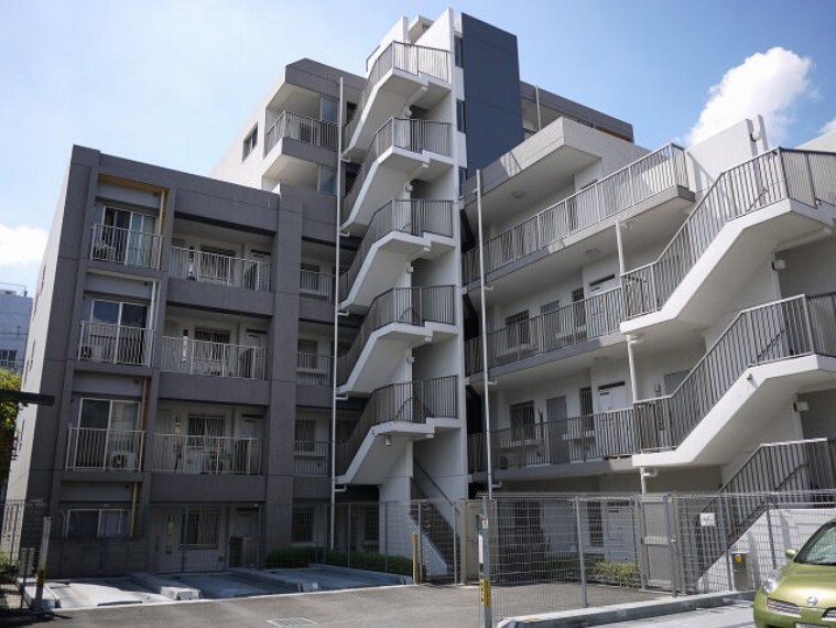 株式会社住まいの広場TOWNS