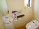 トイレ 1階トイレはタンクレス。保温、ウォシュレットついてます。