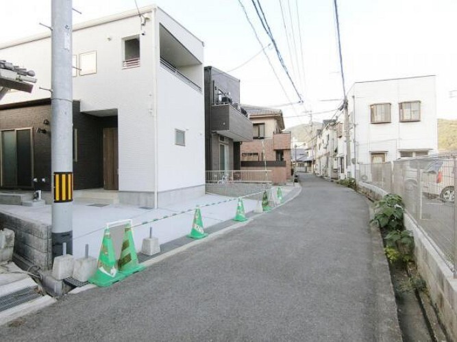 現況写真 大通りに面しておらず、のどかな雰囲気の閑静な物件です!
