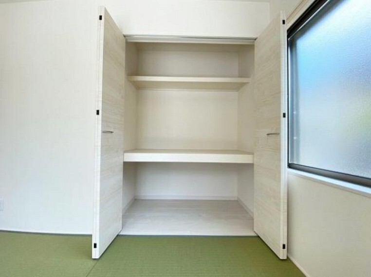 収納 お布団も収納できる広々とした押入れは、季節のものもたくさん収納しておける便利なスペースです!