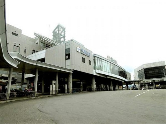 近鉄奈良線「学園前駅」がご利用いただけます