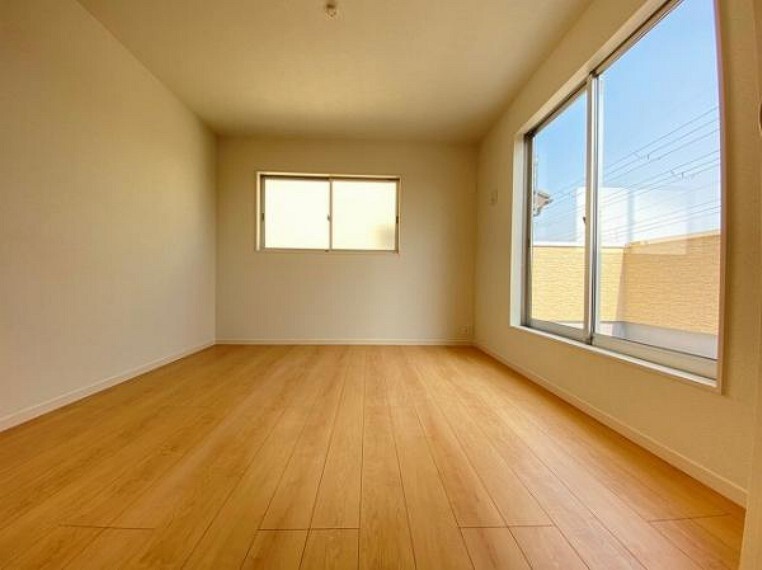 寝室 こちらのお部屋はバルニコーに面しており、日当たり、通風ともに良好