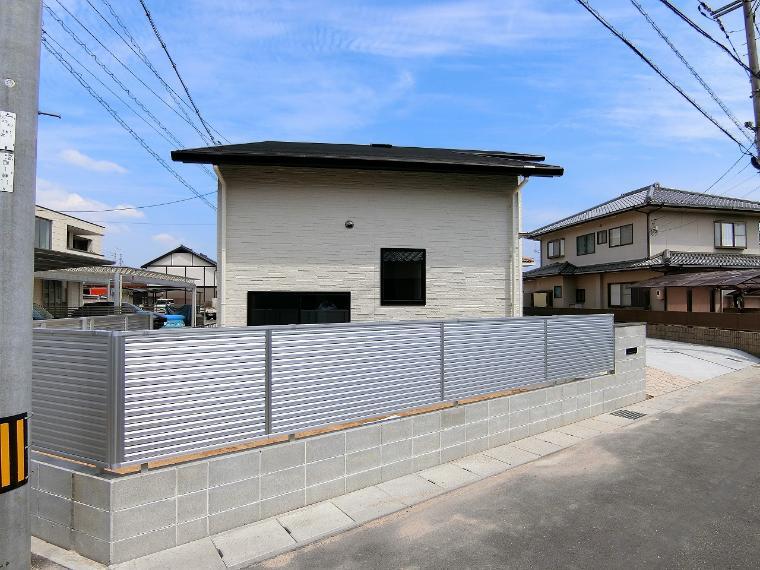 現況外観写真 柵があるので周りの目も気になりません