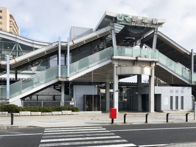 最寄駅は「赤塚駅」です。 分譲地内集会所から約2200m(徒歩約28分)です。※2020年8月撮影