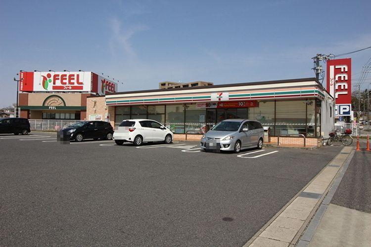 コンビニ セブンイレブン岡崎欠町店 徒歩6分。