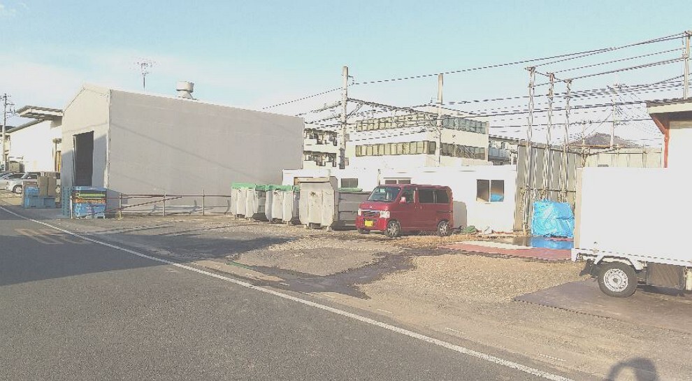 外観・現況 前面道路含む現地写真
