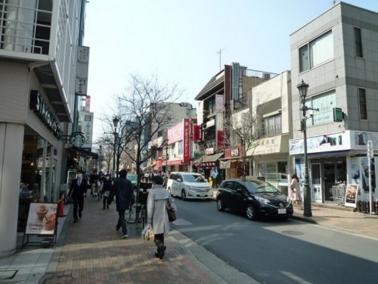 【その他】広尾商店街まで974m