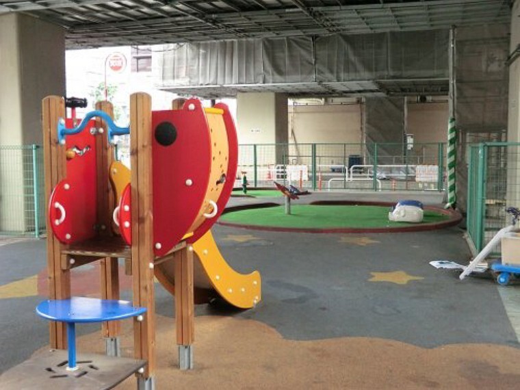 公園 【公園】奥三光児童遊園まで330m