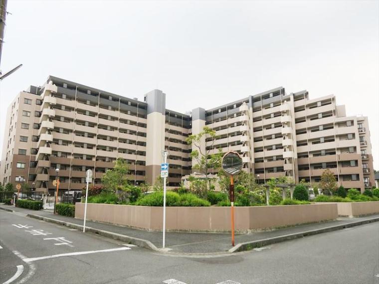 八重咲地所株式会社