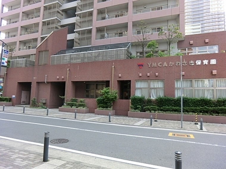 幼稚園・保育園 YMCAかわさき イエス・キリストの愛と奉仕の精神に基づき一人ひとりのいのちが輝く平和な社会の実現を目指します。