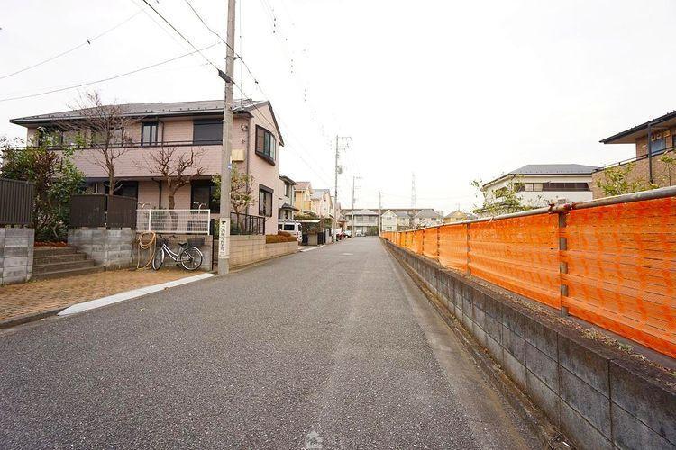 現況写真 喧噪から離れた立地ですのでゆったりとした時間を過ごすことができます。