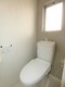 トイレ 温水洗浄便座付きトイレは嬉しい設備ですね。