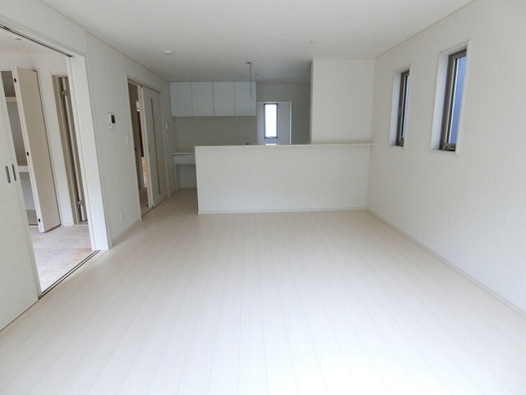 同仕様写真(内観) ※.施工例(実際とは設備仕様間取りなどが異なる場合がございますのでお近くのモデルルームにご案内致します。)