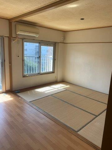 リビングダイニング