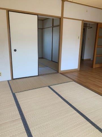 リビングダイニング