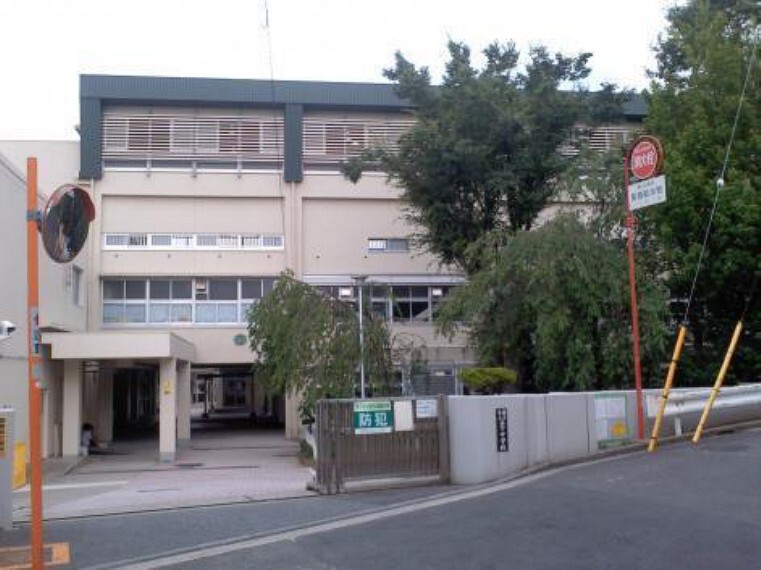 中学校 横浜市立笹下中学校
