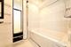 浴室 ~BATH ROOM~ ホワイトに統一された、清潔感のあるバスルームです。
