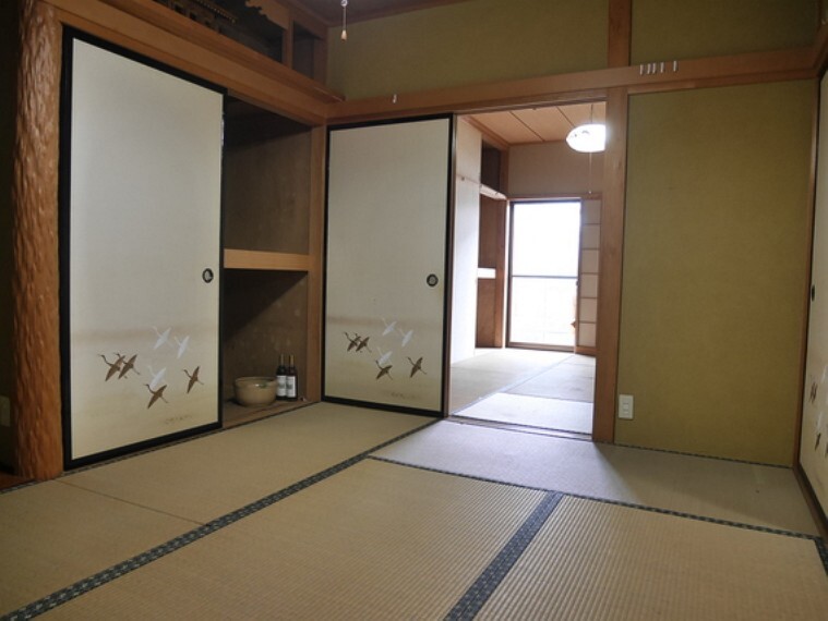 畳のお部屋は落ち着きますね。
