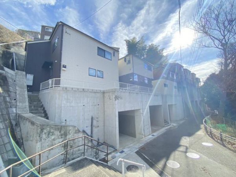 現況写真 閑静な住宅地ですので周辺は落ち着いた街並みです。