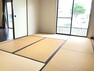 和室 日本らしい落ち着いた雰囲気の和室です