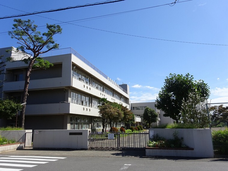 小学校 霞台小学校 思いやりのある子進んで学習をする子健康でねばり強い子 特別支援教室「みらいLabo霞台」 1学年2クラス