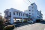 病院 富田病院　約820m（徒歩11分）/令和2年2月撮影　距離表示は、5号地を起点としています。距離・時間は地図上の概算で、徒歩時間は80m＝1分として換算したものです。