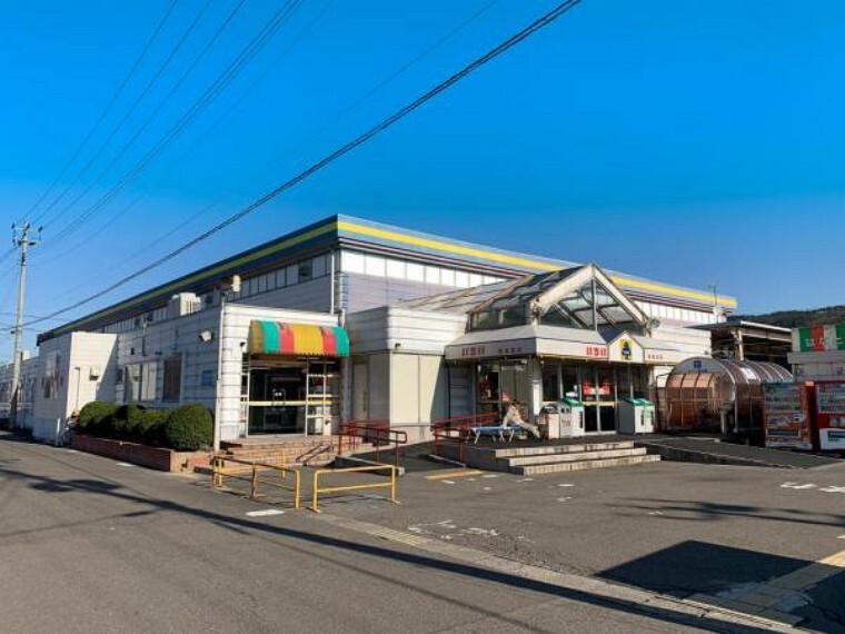 スーパー <いちい南福島店>徒歩27分・車6分/2165m