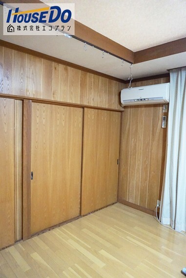 洋室 1階の洋室は急な来客時にも柔軟に対応してくれますね お子様のお友達、ご親戚の方が遊びに来る際はこの和室が大活躍です!