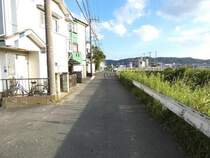 交通アクセスはバス利用にてJR「平塚」駅を最寄りに利用頂けます。
