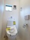 トイレ 【本物件売主施工例】トイレは暖房便座付。いつも使うトイレだからこそ、こだわりたいポイントですね。