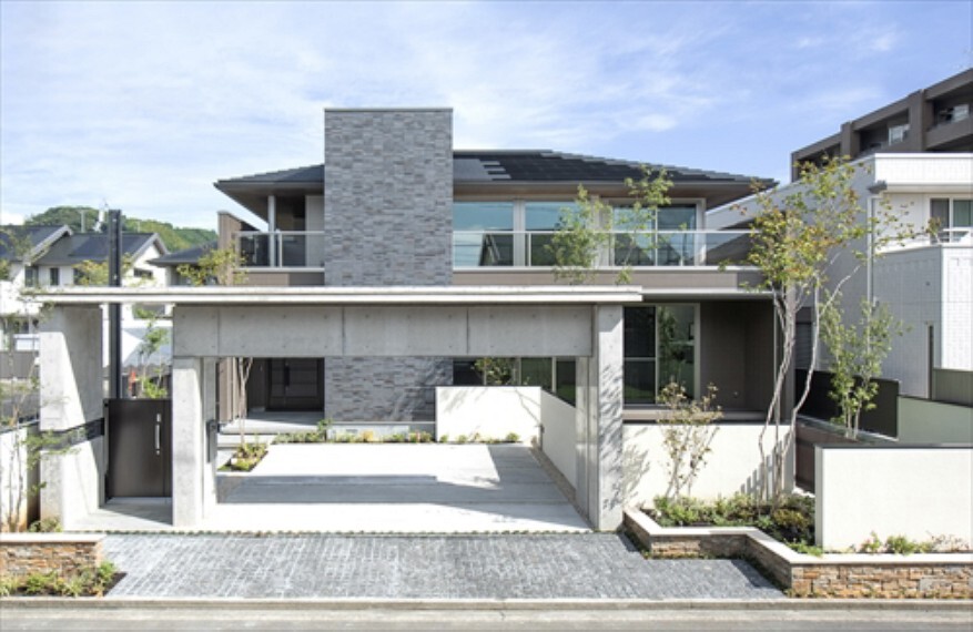 現況外観写真 D号地 土地建物価格 1億7080万円(税込) (家電、家具、備品含)