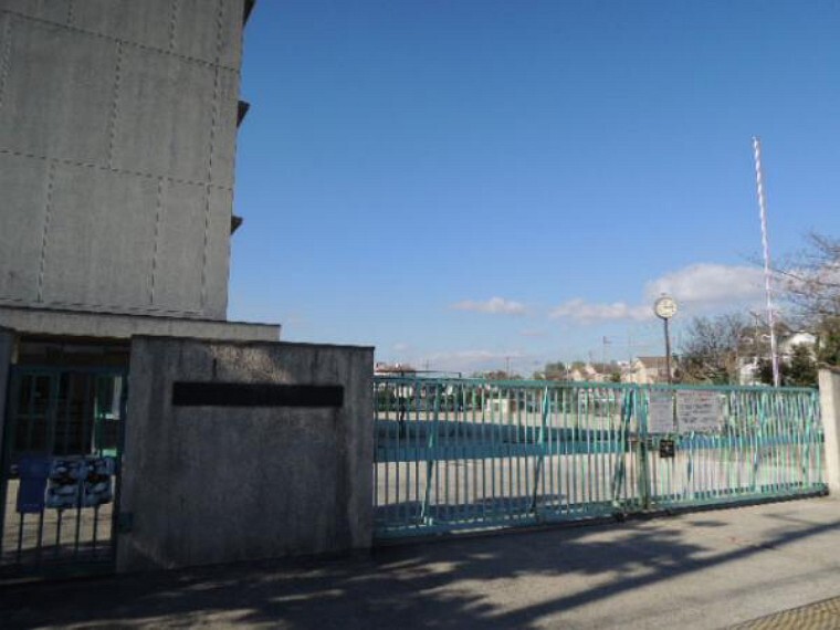 中学校 杉中学校