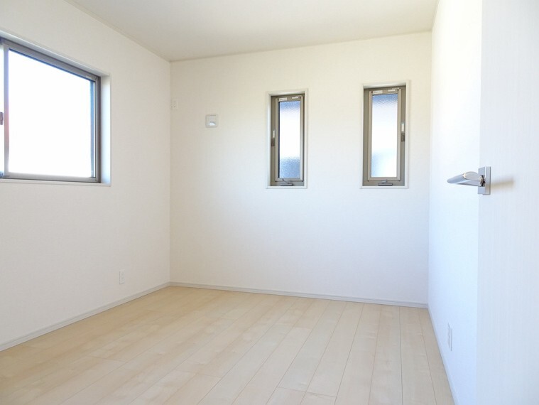 洋室 施工例 個人部屋にも最適な広さのお部屋です