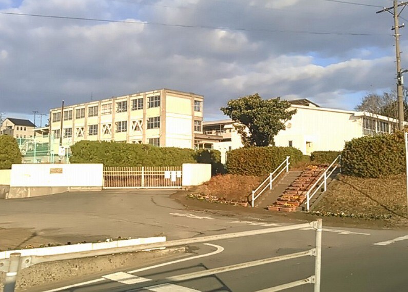 小学校 倉敷市立上成小学校