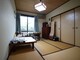 和室 日中は陽当りもよく、畳の香りとお日様の心地よい暖かさのあるお部屋です。