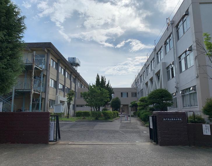 小学校 稔台小学校