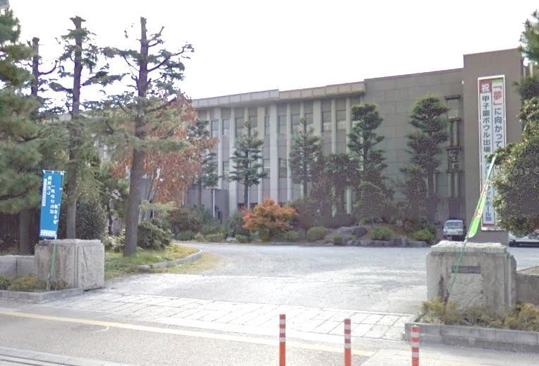 中学校 西中学校