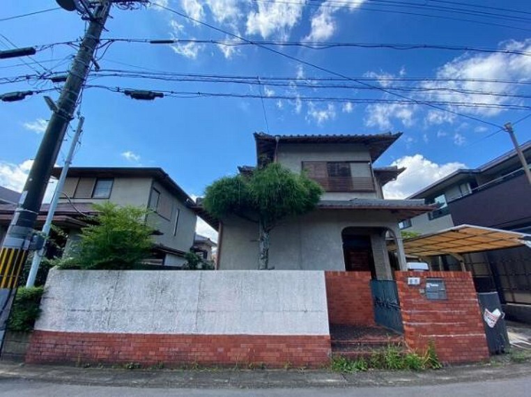 外観写真 小中学校ともに徒歩7分圏内と近く通学安心