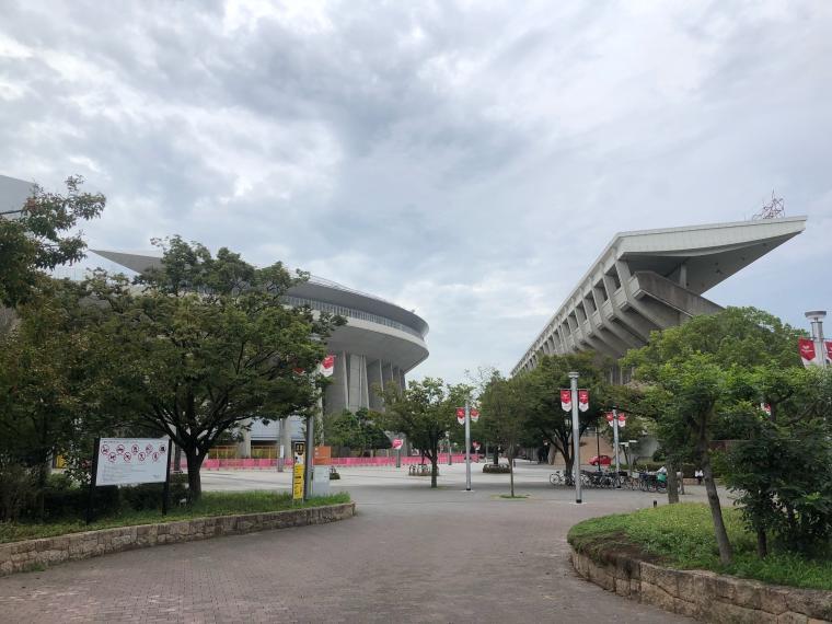 公園 お休みの日は自転車で7分の長居公園でご家族で散歩やピクニック!BBQなんかもできますよ!スーパーも目の前にあるので買い出しも。夏はいろんなフェスが催されます。