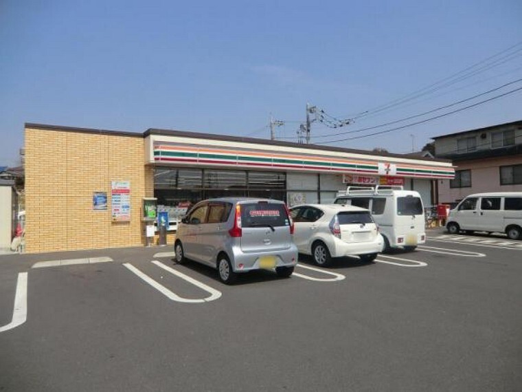 コンビニ セブンイレブン町田常盤店まで約716m