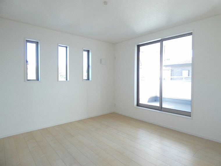 洋室 全ての居室でペアガラスを採用。お家の断熱性能を向上させ、どこのお部屋でも快適に過ごせます!