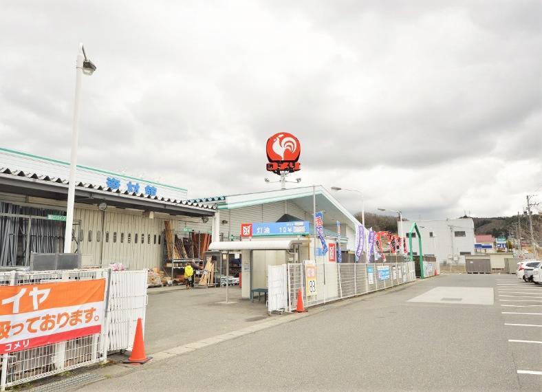 ホームセンター コメリハード&グリーン 本宮店