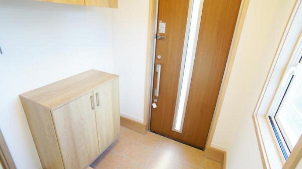 玄関 玄関 玄関をいつもスッキリとしてくれる玄関収納付。