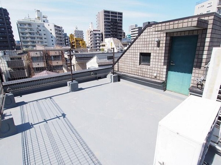 バルコニー 屋上バルコニー