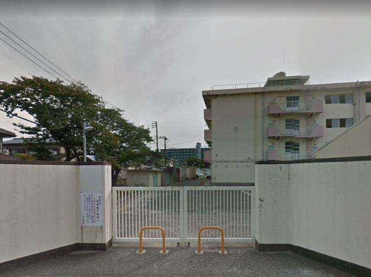 中学校 北九州市立湯川中学校