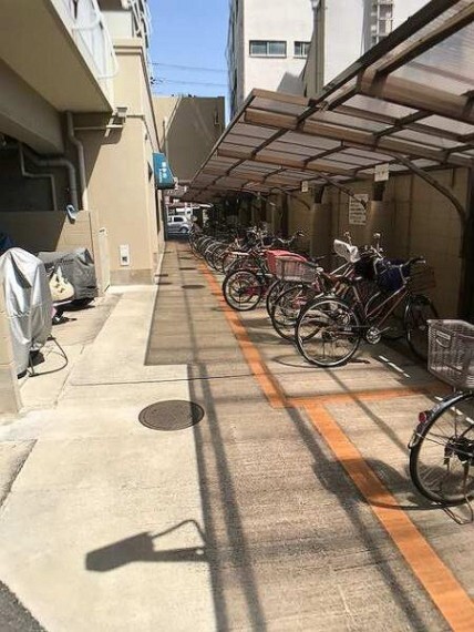 駐輪場 屋根のある駐輪スペースは雨の日にも嬉しいですね!