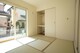 和室 ~Japanese‐style room~ お客様がいらした時、お子様の遊び場、寝室など和室があるのは嬉しいですね