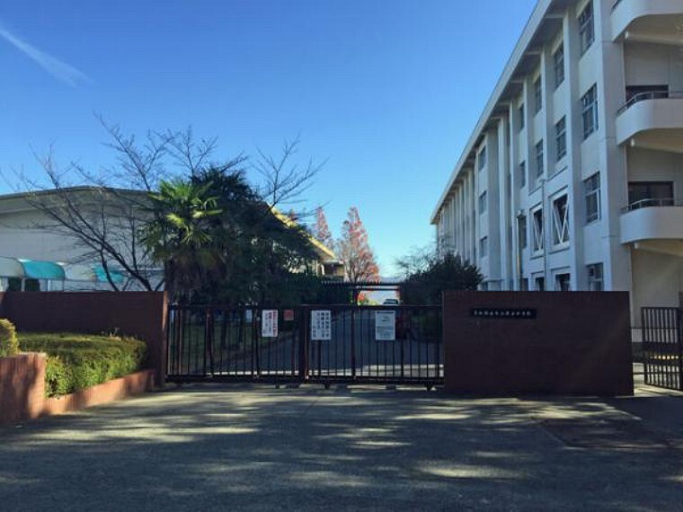 中学校 郡山中学校